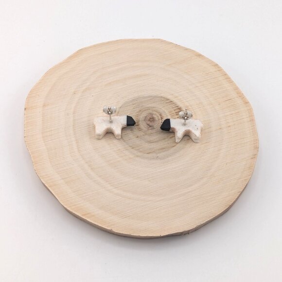 Native American Hand-carved Sheep Stud Earrings Navajo Handmade Jewelry‎ ** - Picture 4 of 10